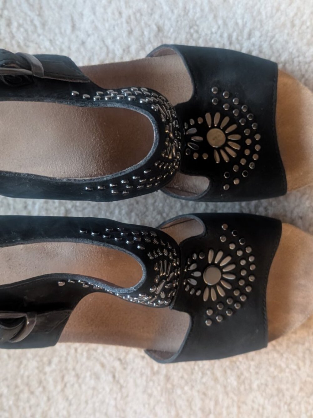 Dansko Deandra Studded Nubuck Leather Block Heel Sandals Black 38